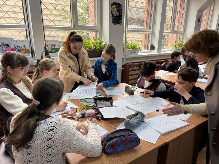 Moment din cadrul activităților de Francofonie