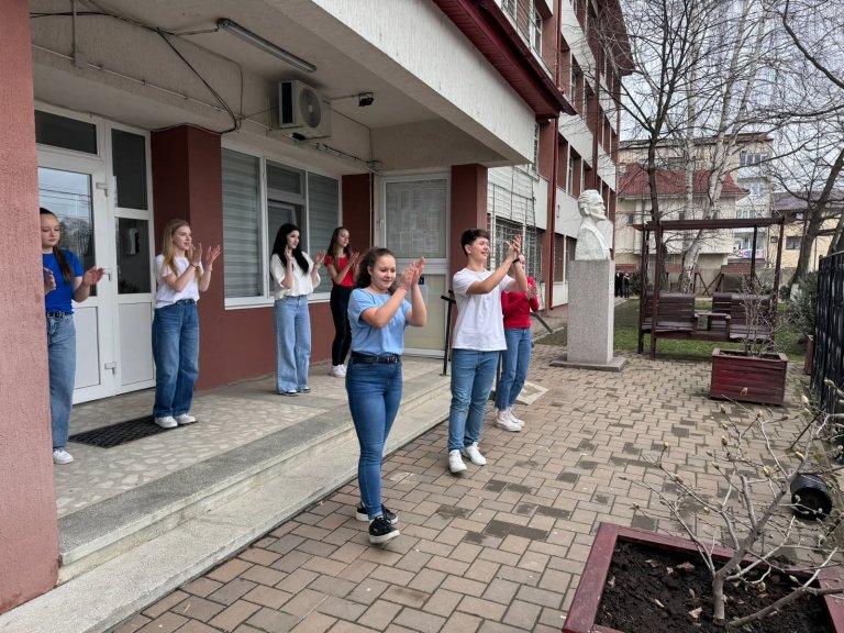 Moment din cadrul activităților de Francofonie