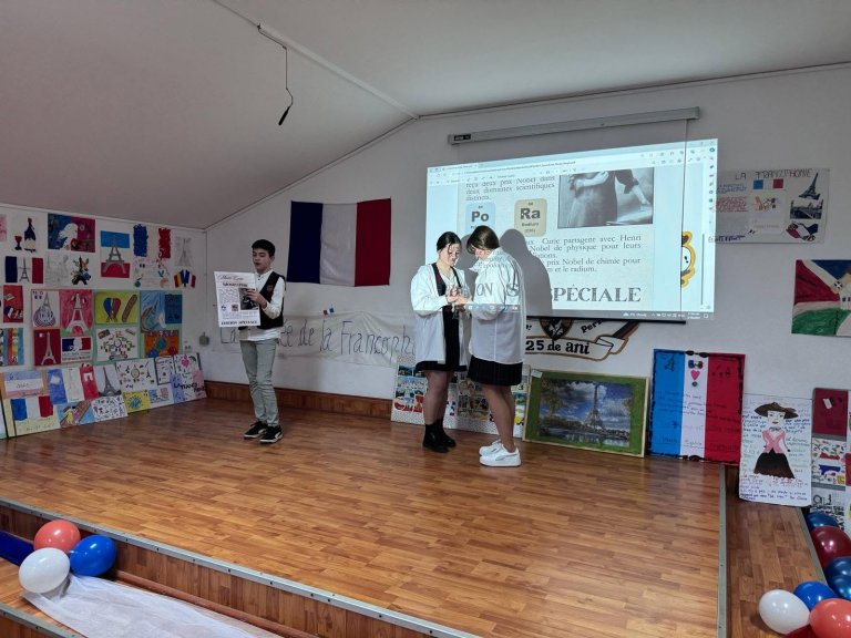 Moment din cadrul activităților de Francofonie