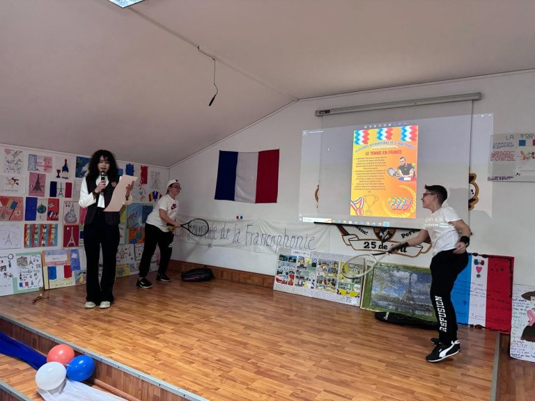 Moment din cadrul activităților de Francofonie