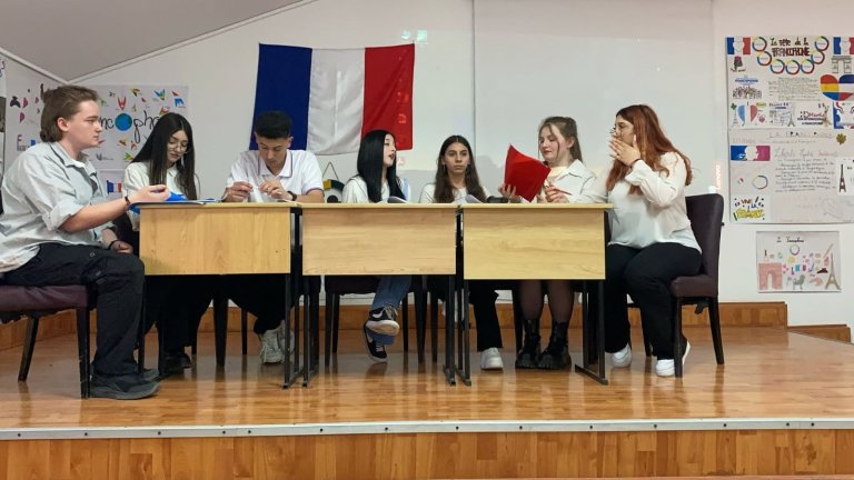 Moment din cadrul activităților de Francofonie